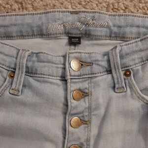 Universal Thread Light Blue Women's Jeans